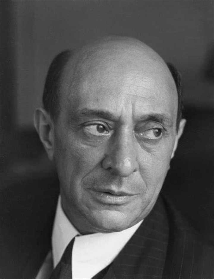 Arnold Schoenberg Arnold Schoenberg