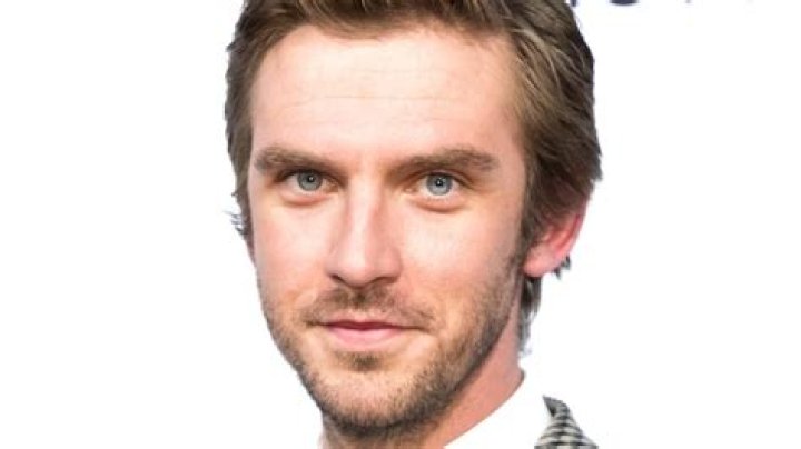 Did Dan Stevens sing Evermore?