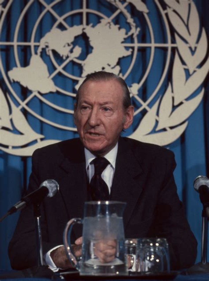 Kurt Waldheim Kurt Waldheim