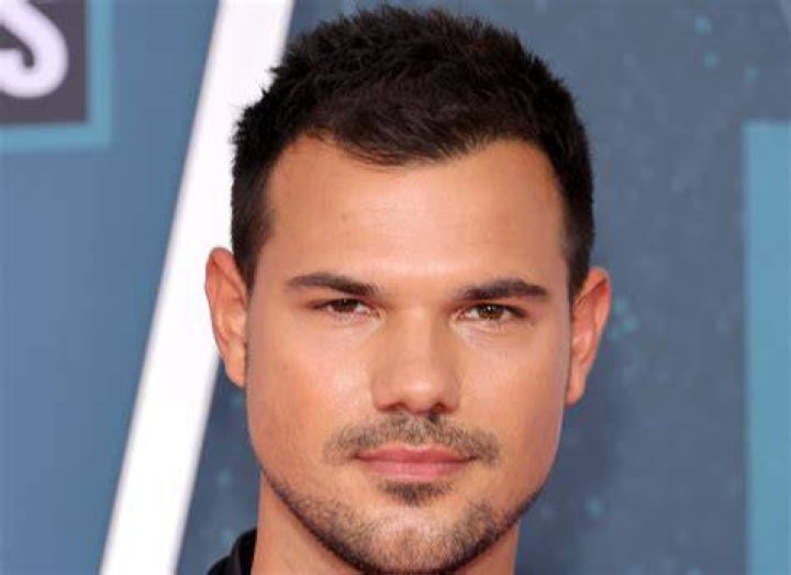 Taylor Lautner Taylor Lautner