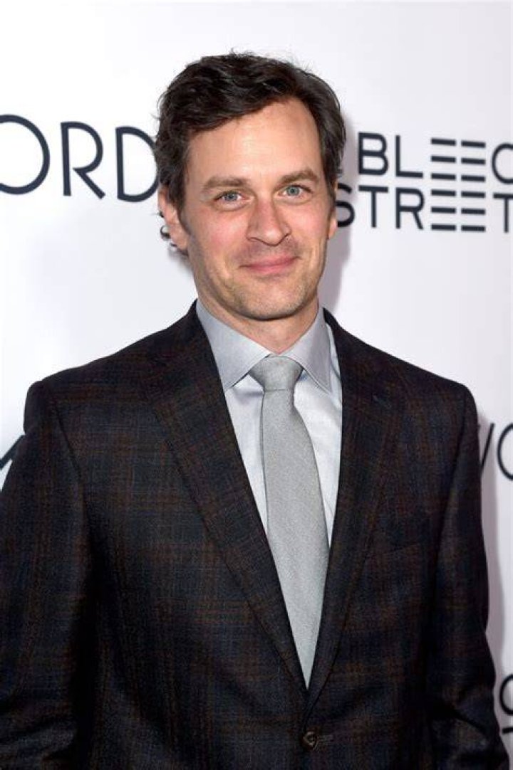 Tom Everett Scott Age, Weight, Height, Measurements